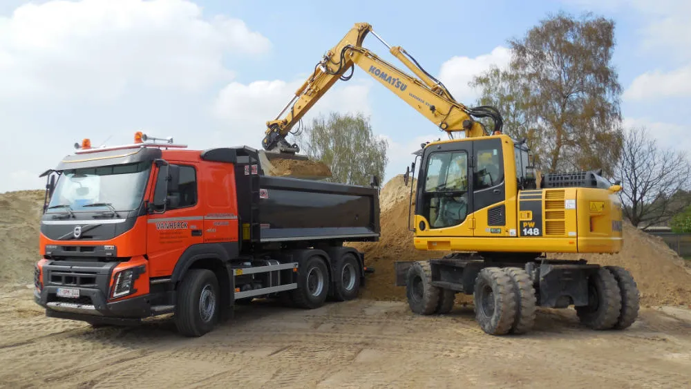 VANHERCK vrachtwagen en machines voor grondwerken